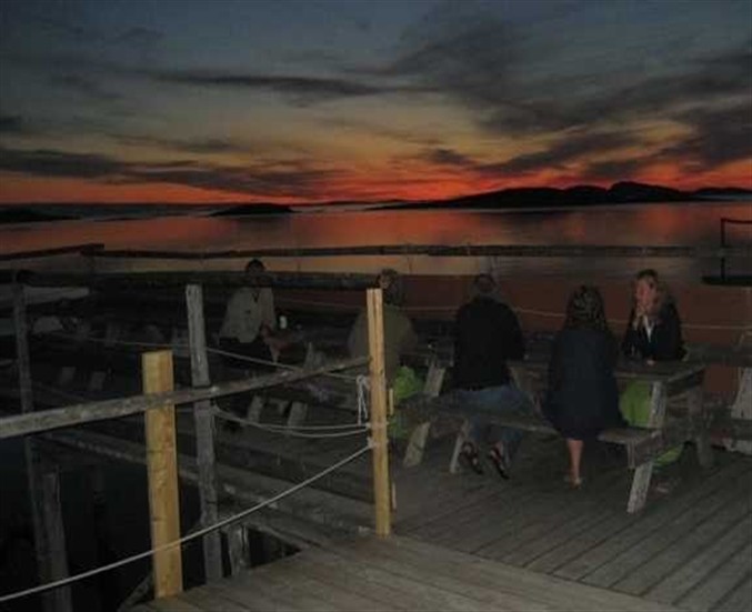 Sensommerkveld på Pøbben